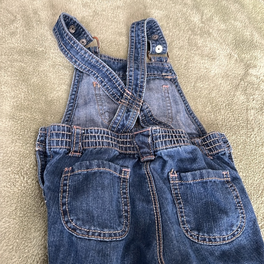 ๐ 2/$15 Old Navy Girls Denim Overalls-2T - Picture 4 of 9